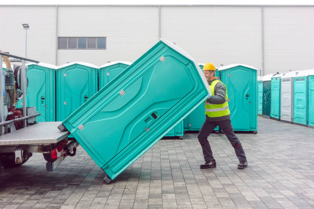 Porta potty delivery and setup in Bellwood, VA
